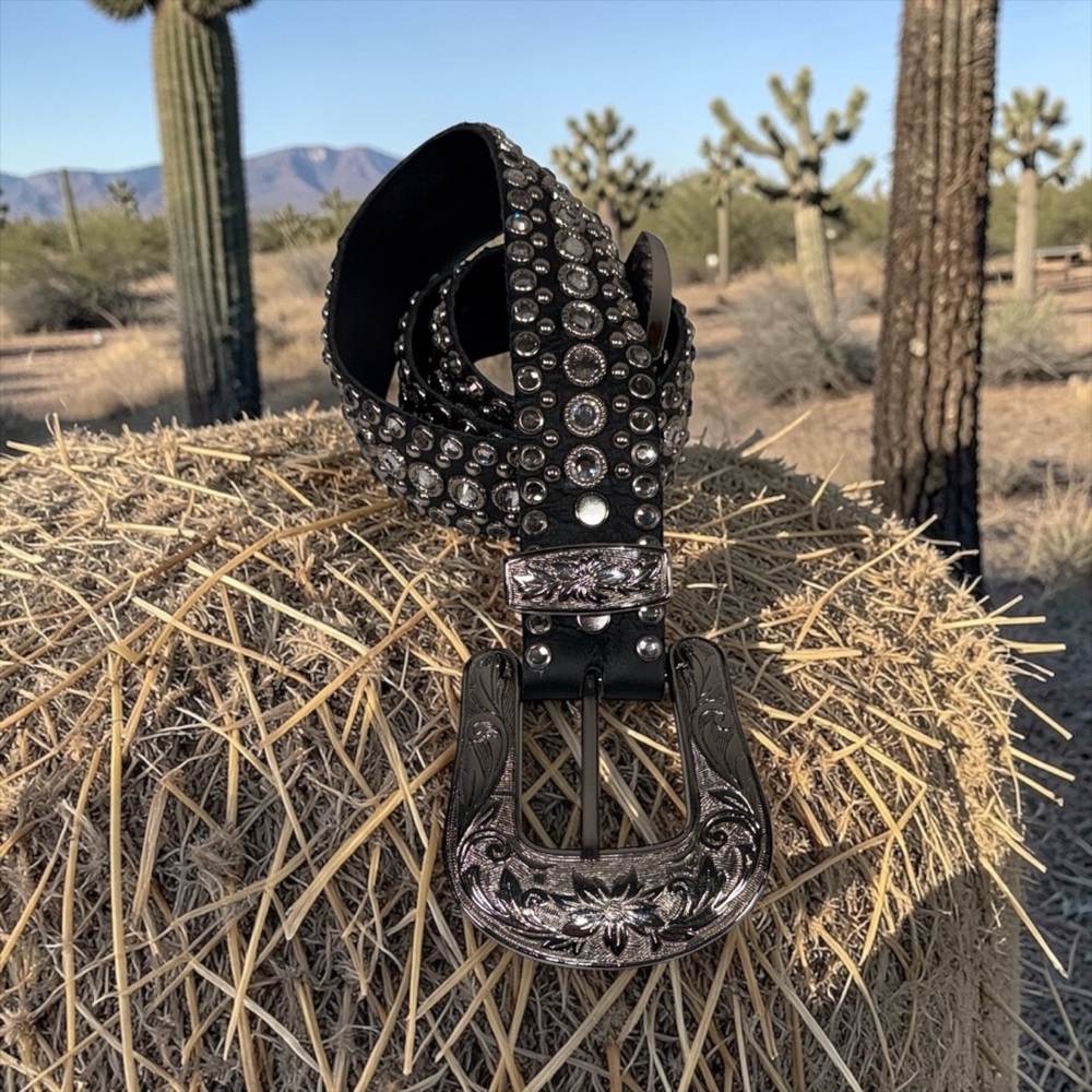 Kippys Swarovski Crystal Western-style belt - Picture 3 of 7